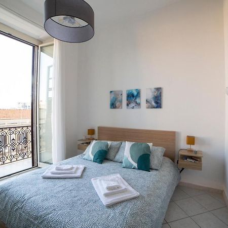 Ferienwohnung Bnb Al Centro E Meglio, Napoli Exterior foto